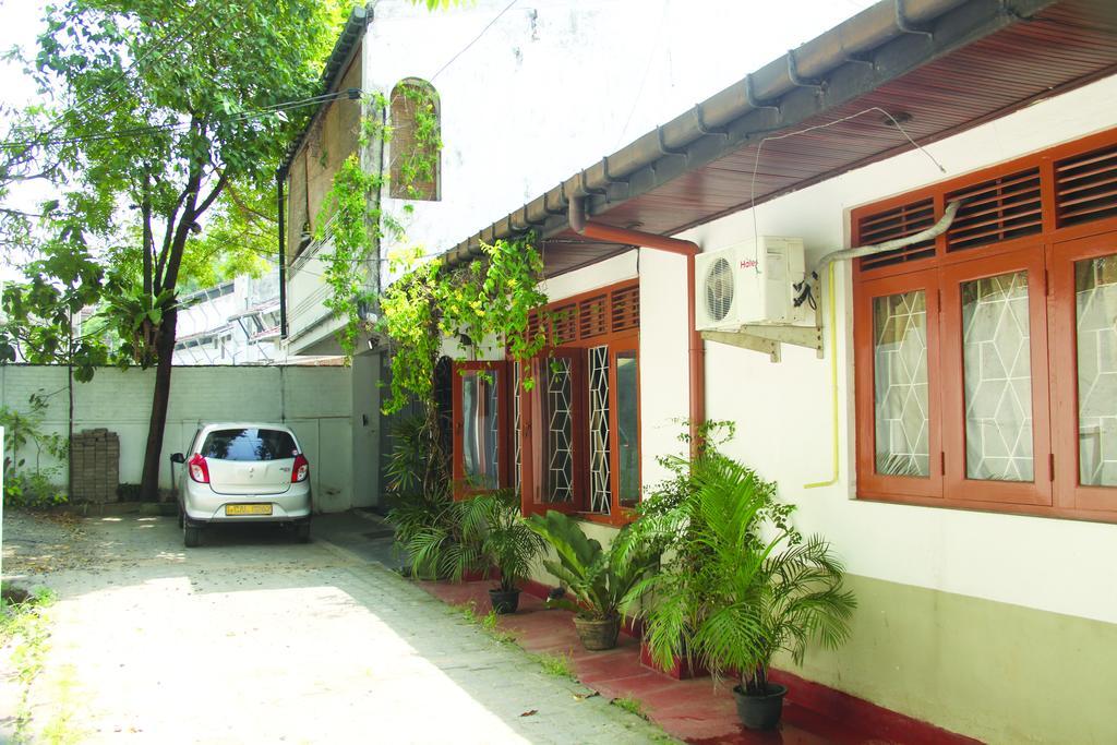 The City Hideout Rajagiriya Εξωτερικό φωτογραφία